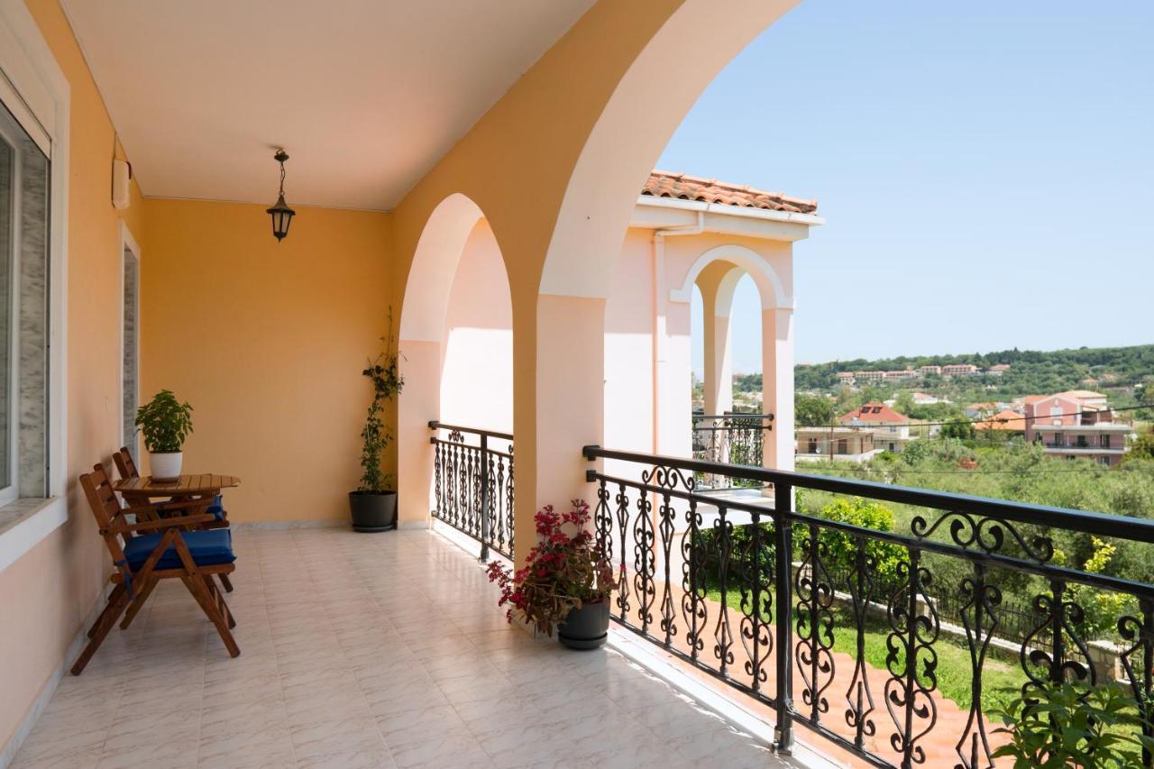 Raptis Guest House Циливи Экстерьер фото
